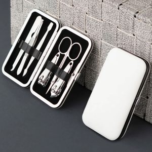 Zoel Manicure Set