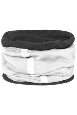 A soft scarf in grey and black, featuring a folded design with a subtle logo. Ideal as a winter accessory.