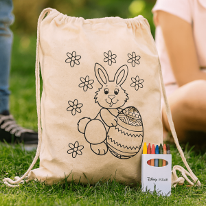Squiggle Calico Drawstring Bag + Crayon set