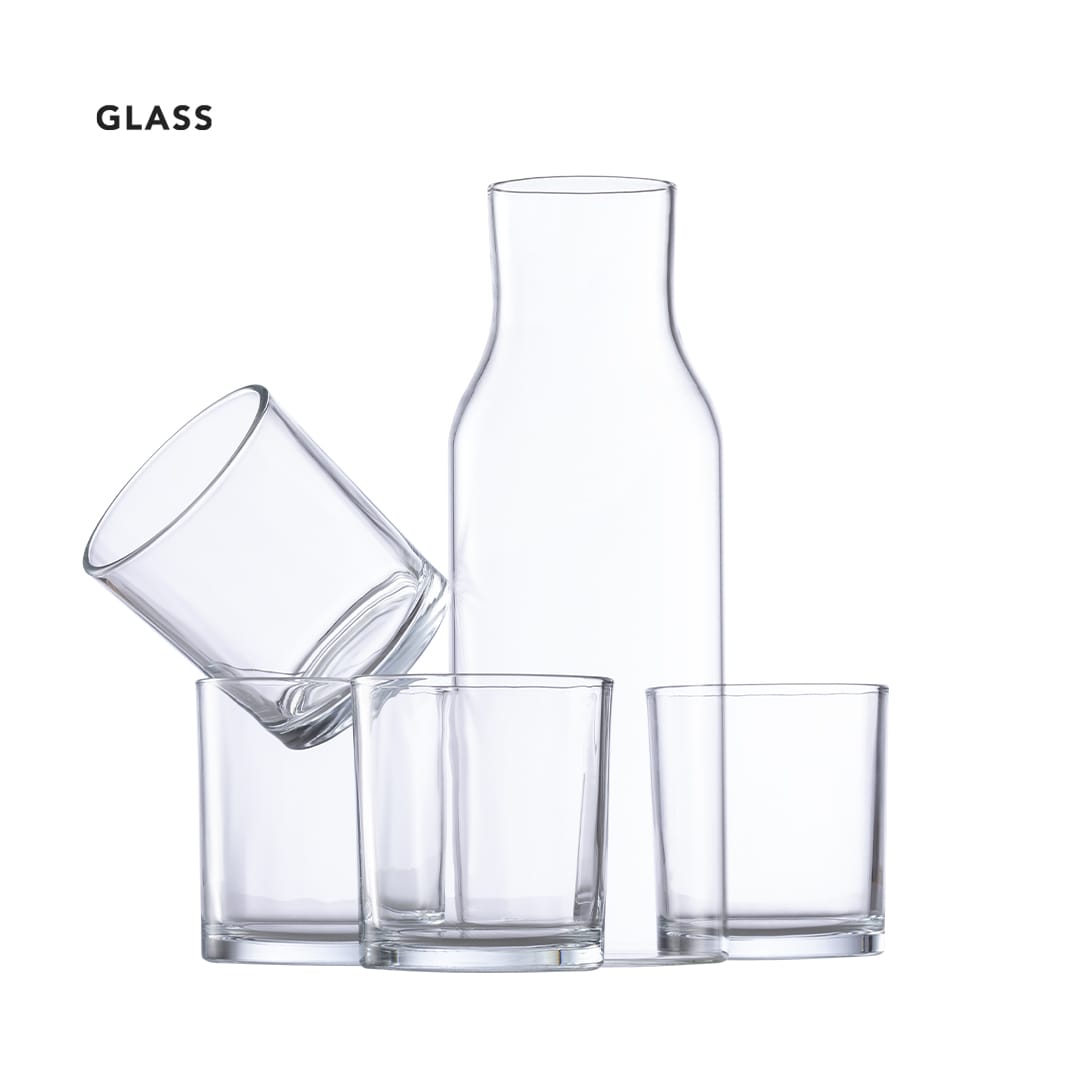 A drink bottle and four clear glass tumblers in various positions, featuring a simple, elegant design. Malister Set - Image 1