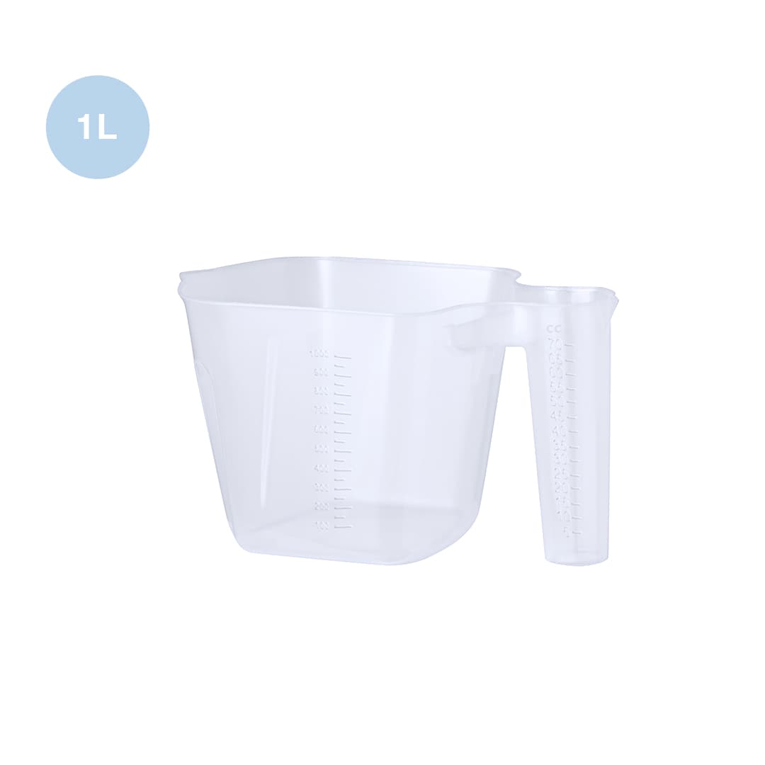 A transparent measuring cup with clear measurement markings and a handle, designed for easy pouring. Lumer Measuring Jug - Image 1