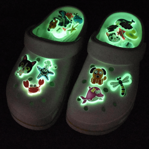 Personality Glow in Dark Croc Charms
