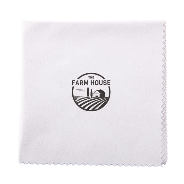 A white microfiber cleaning cloth with a logo in the centre. Features a serrated edge. Suitable for cleaning glasses and screens. 20 x 20 cm Microfiber Glasses Cleaning Cloth - Image 1