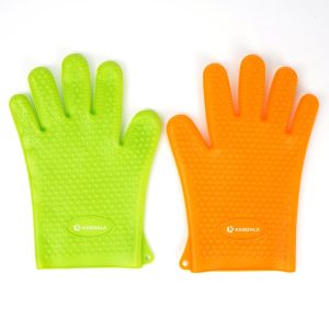 Heart-Shaped Silicone Oven Gloves